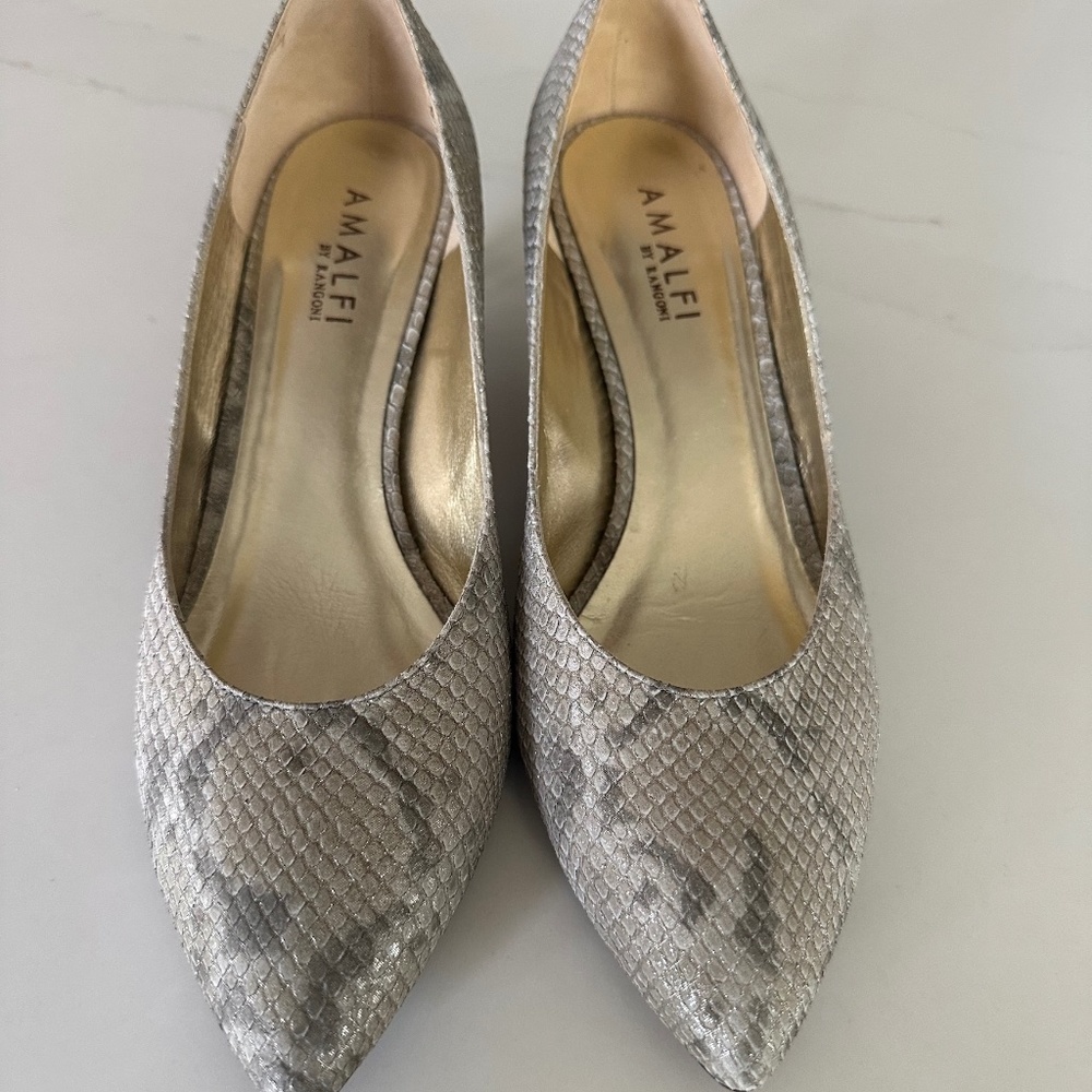 Womens Amalfi (by Rangoni) Snake Skin 👠, Size 8M